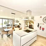 וילה Serena - Exquisite With Private Heated Pool סאו מרטיניו דו פורטו