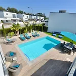 וילה Serena - Exquisite With Private Heated Pool *