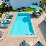 וילה Serena - Exquisite With Private Heated Pool *
