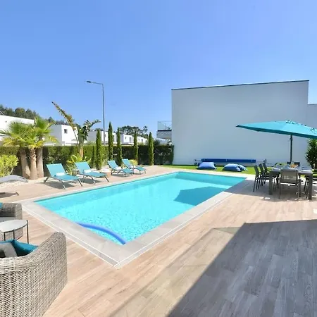 Serena - Exquisite With Private Heated Pool 빌라
